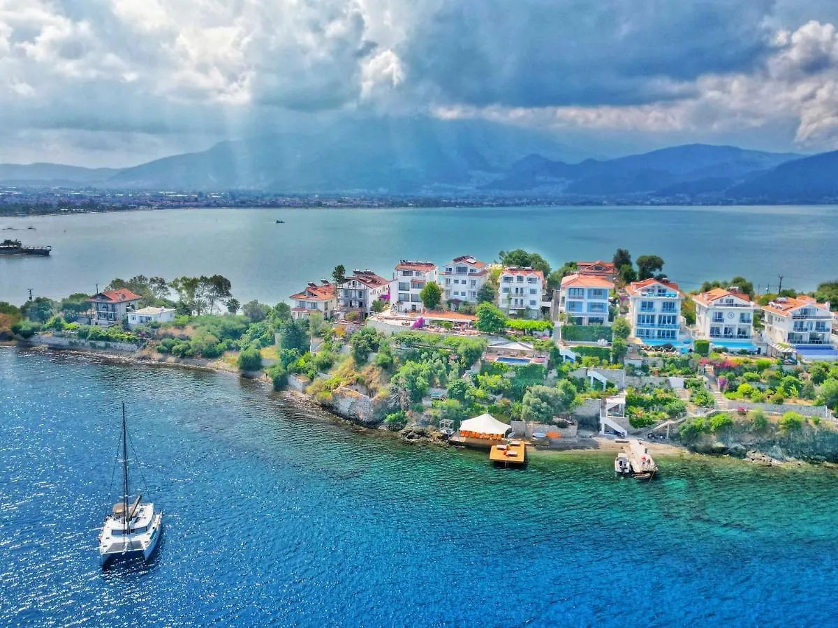 Ece Hotel Sovalye Island Fethiye 4*,