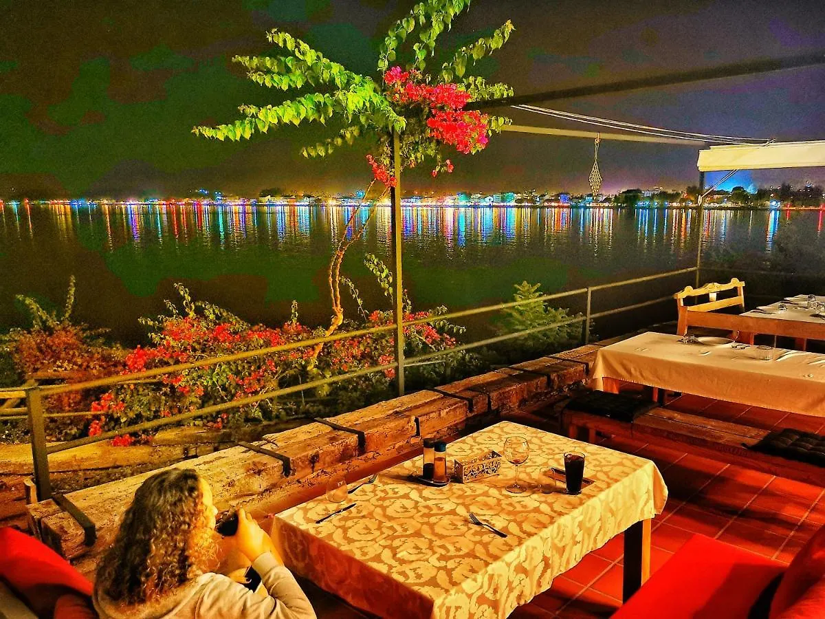 Ece Hotel Sovalye Island Fethiye 4*,
